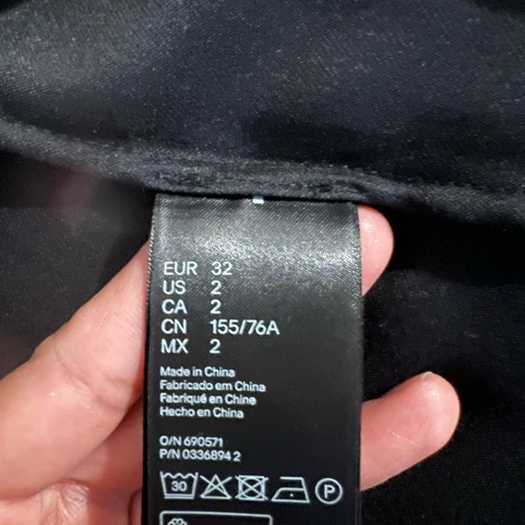 H&M x Balmain Silk Charmeuse Jacket - Picture 4 of 6